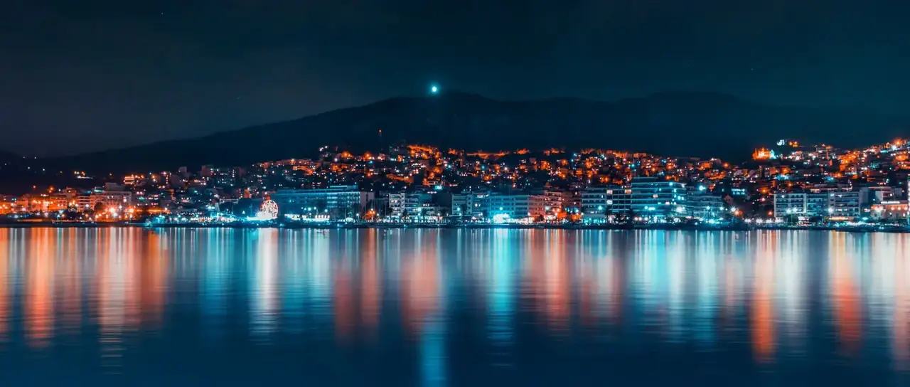 City view near Neoaneresort House